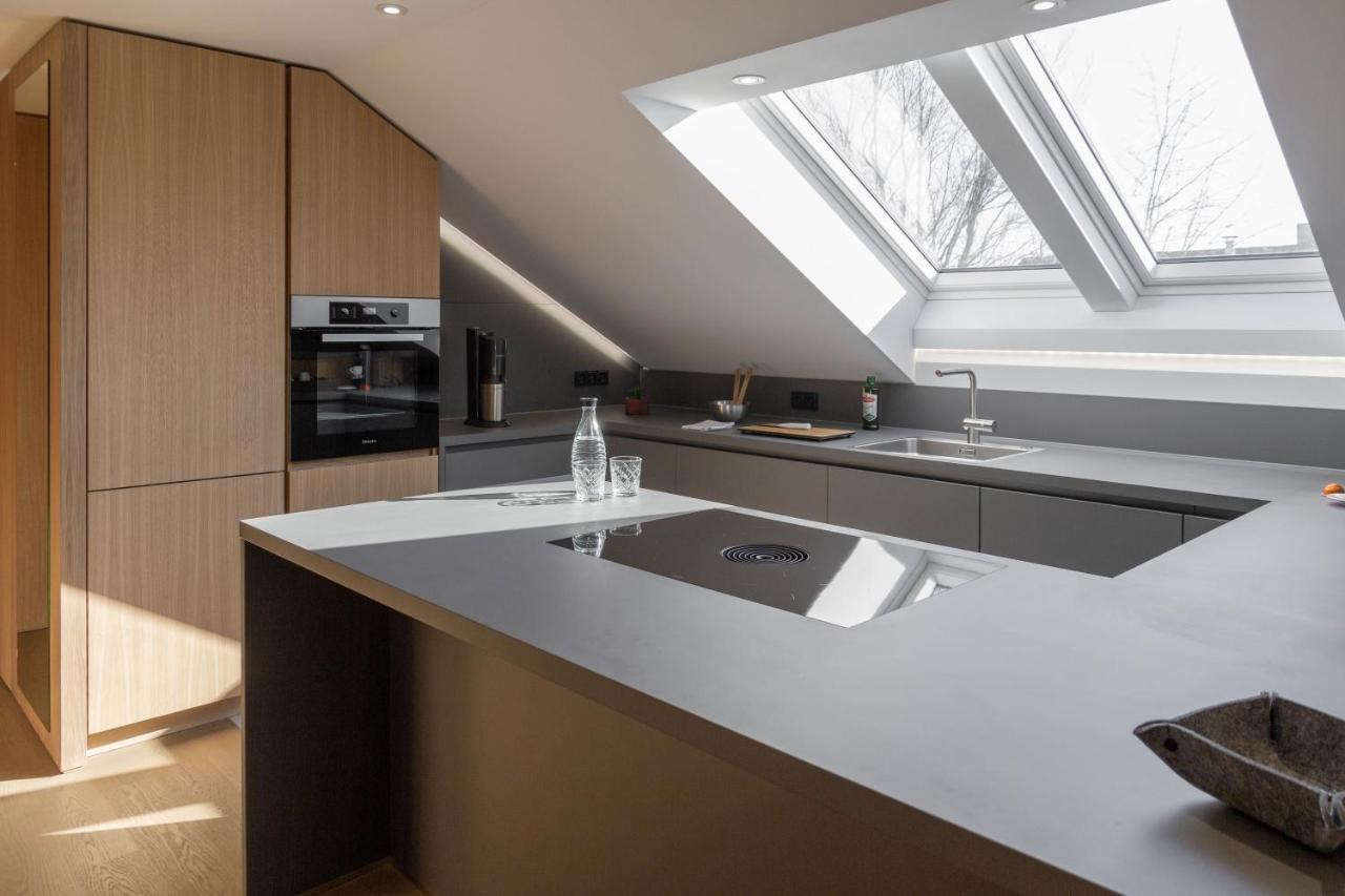 Toploft Serviced Apartments Крайлсхайм Екстериор снимка