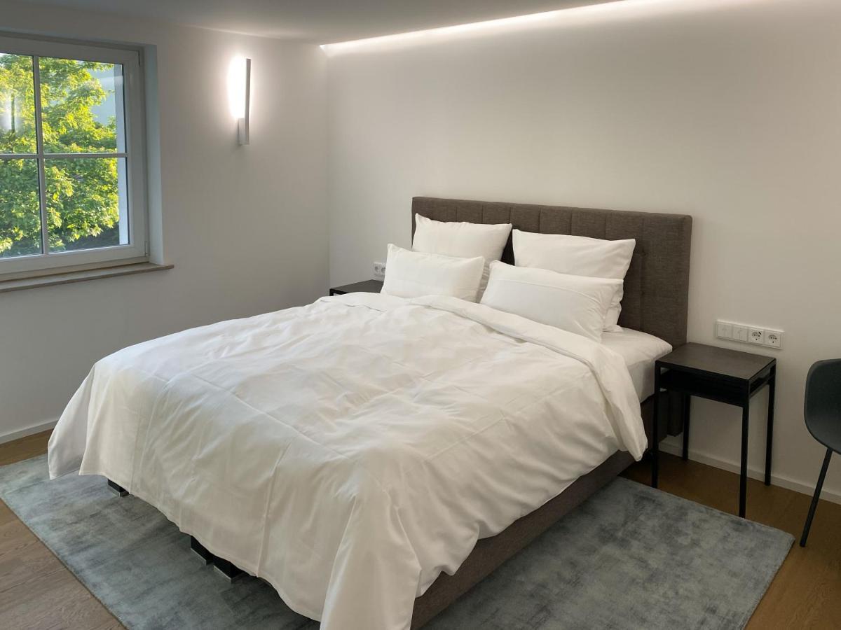 Toploft Serviced Apartments Крайлсхайм Екстериор снимка