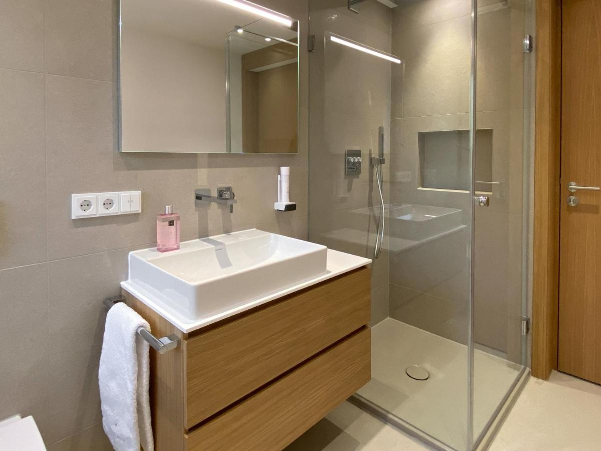 Toploft Serviced Apartments Крайлсхайм Екстериор снимка